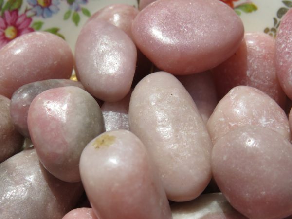 Close-up of pink and white stones.